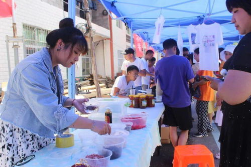 上竹鎮(zhèn)第三屆百合花節(jié)暨鄉(xiāng)村旅游招商引資·化龍山珍農(nóng)林產(chǎn)品展銷(xiāo)活動(dòng)盛大開(kāi)幕